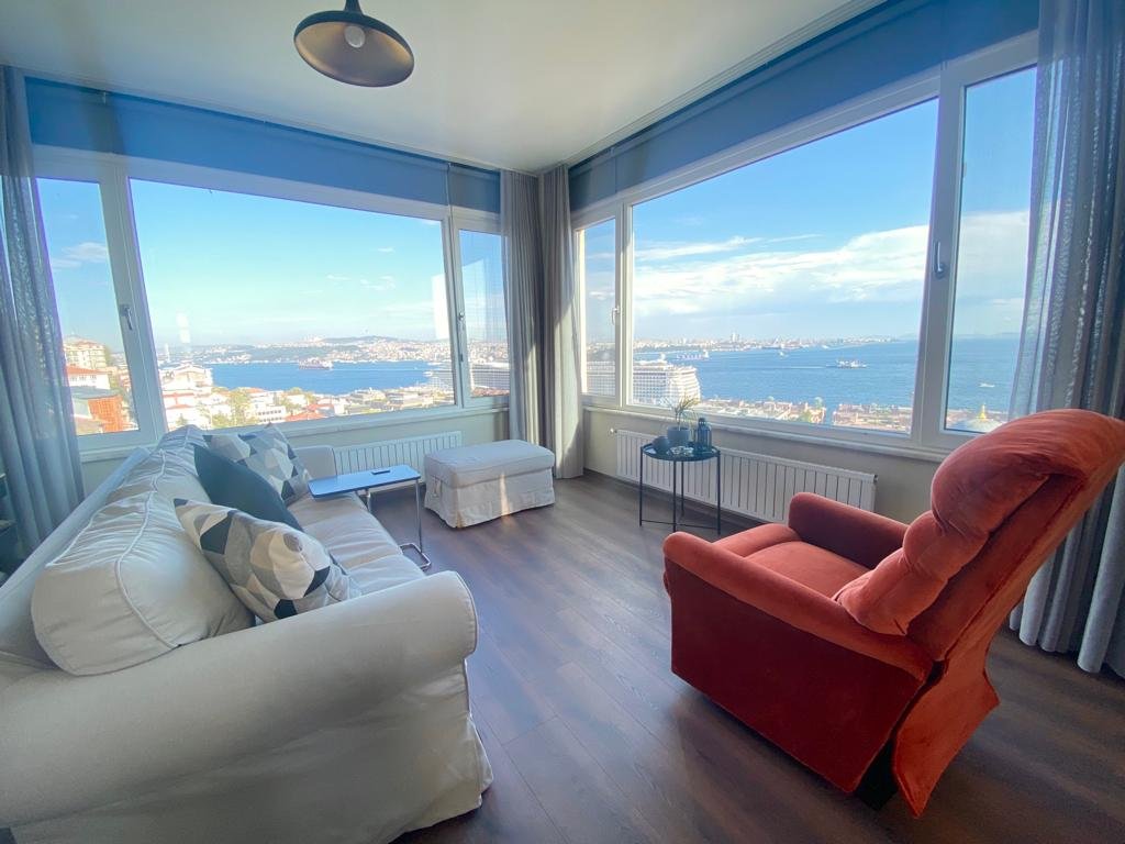 Duplex apartment with magnificent view in Cihangir gallery image 2