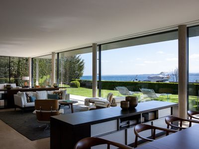 Luxury Villa on Lake Geneva