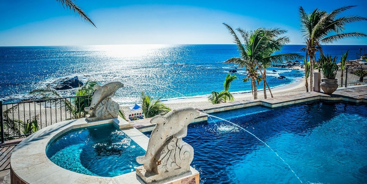 Villa Paraiso ocean front