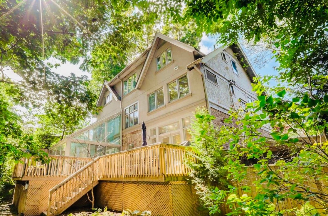 Prestigious Private Forest Hill Estate gallery image 3