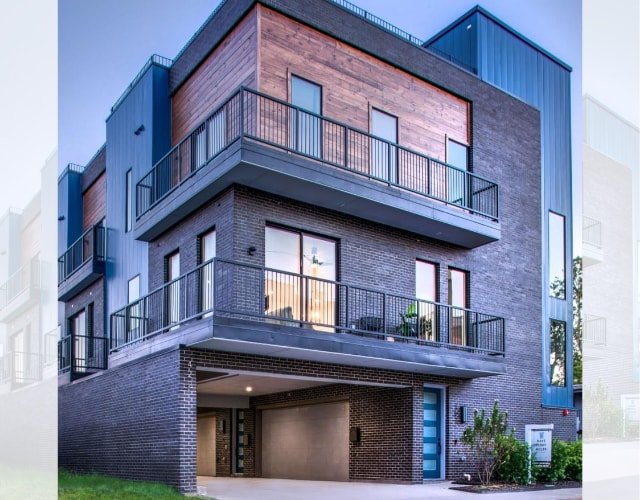 Luxury IN THE MIDDLE OF Bishop Arts! gallery image 2