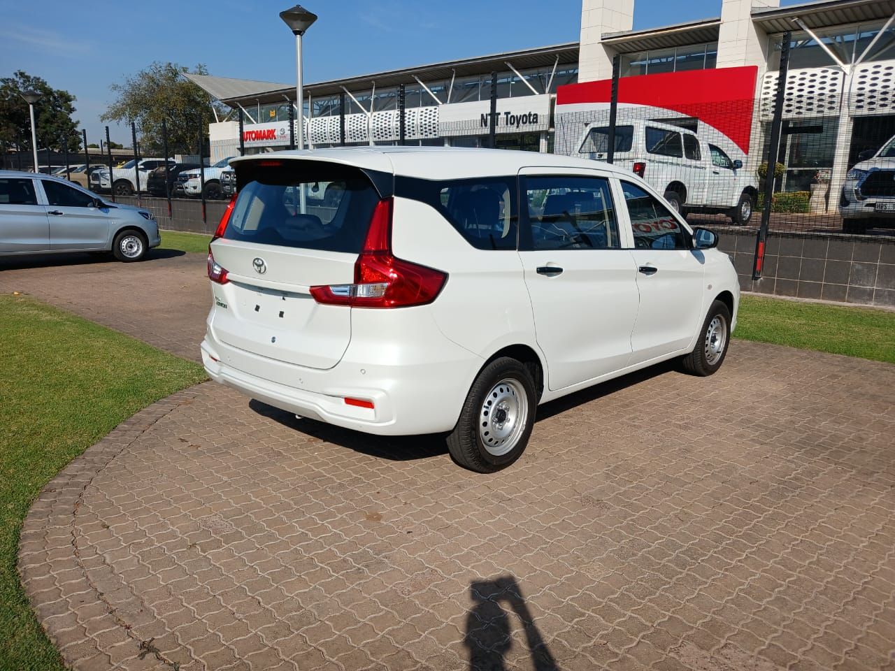Used car gallery
