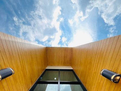 Modern Contemporary 200m BTS / 4BR / 10min ThongLo