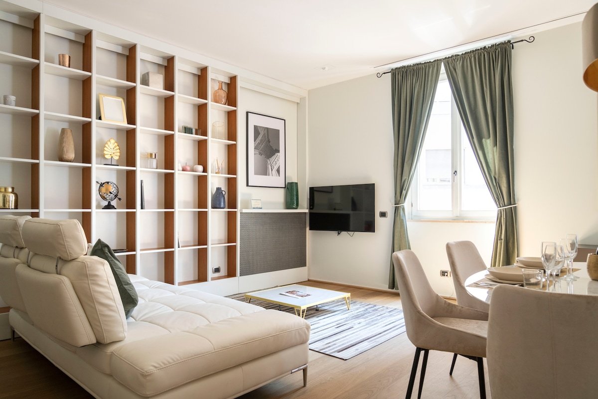 Lovely Design Apartment, Milan Duomo – 5 Guests gallery image 4