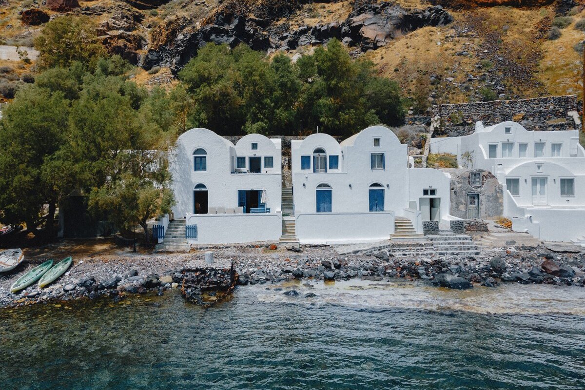 Armeni Seaside Villa – with private boat service! gallery image 3