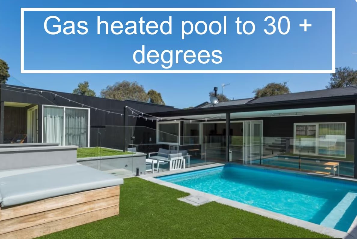 Villa Luna – Luxury Pool Escape gallery image 2