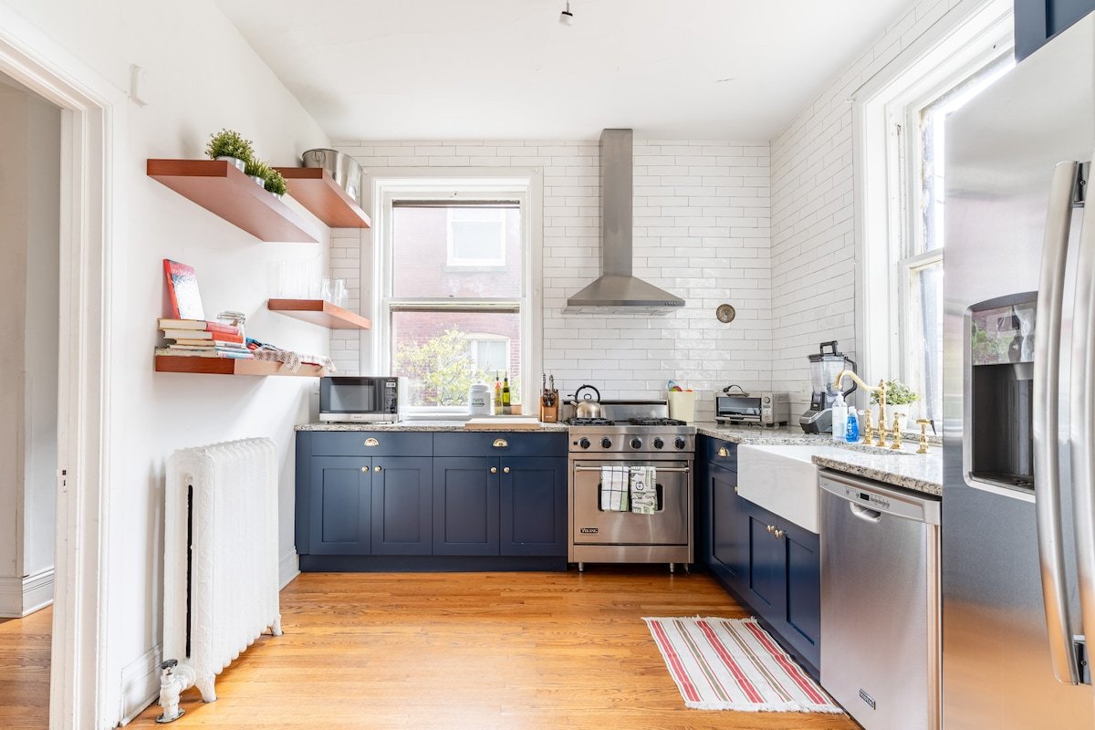 Come Together in This Vibrant Restored Mansion near Wrigley gallery image 4