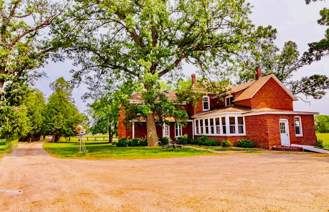 Lovett Farm on Shady Lane gallery image 4