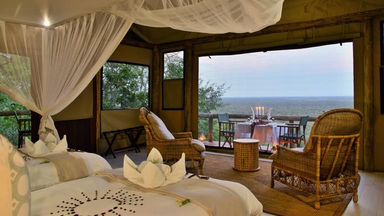 Ghoha Hills Savuti Lodge Luxury Standard Tent - King/Twin