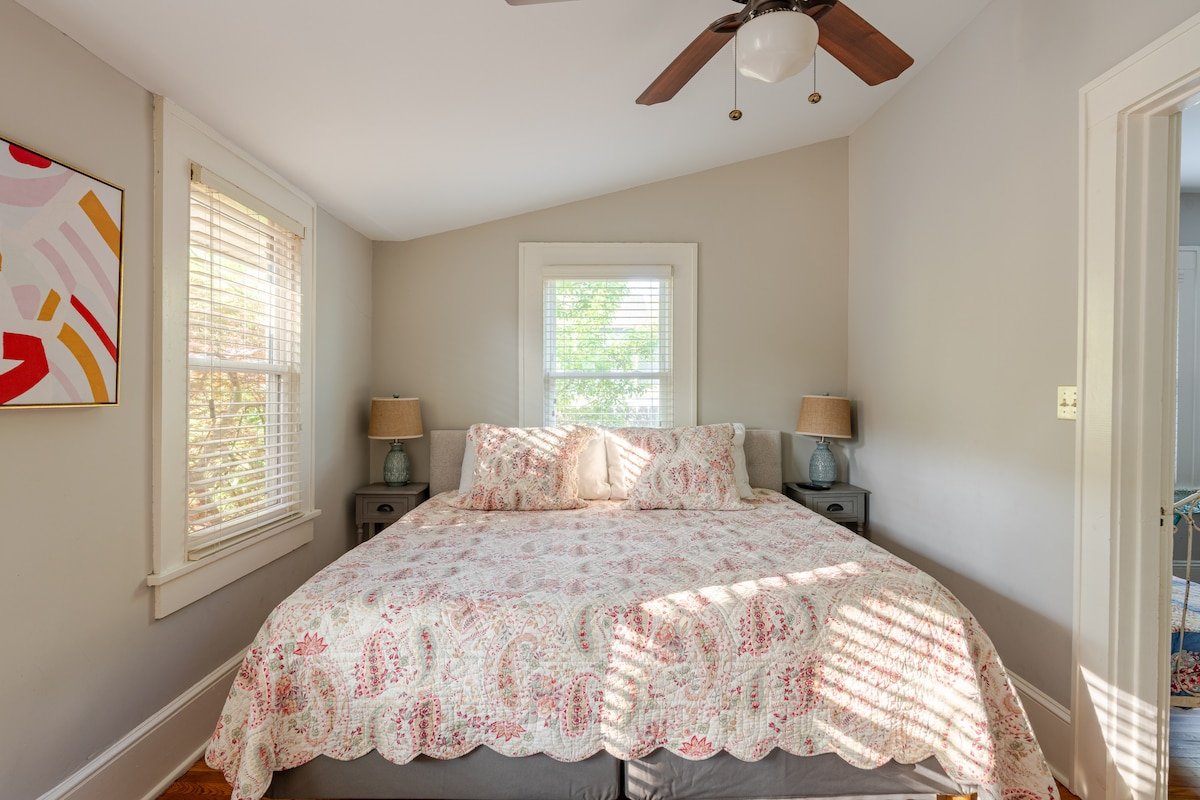 Newly Listed West Asheville Home Close to Downtown gallery image 4