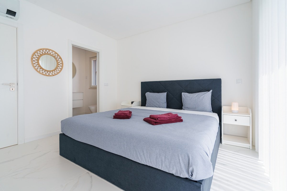 Villa Venus, with jacuzzi and private pool gallery image 4