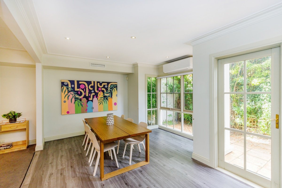 Perfect family 3 bedroom Accomm in Malvern East gallery image 2