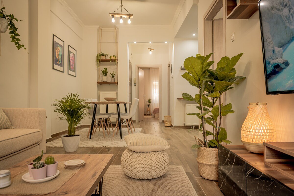 Aphrodite’s Apartment on Agia Sofia | Midas Home gallery image 4