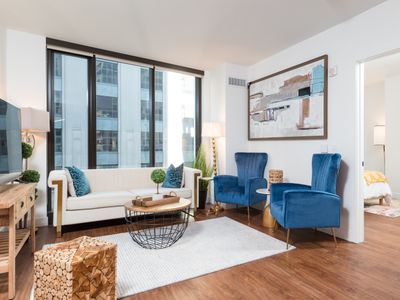 Back-Bay Upscale Central Condo Bos Common Downtown