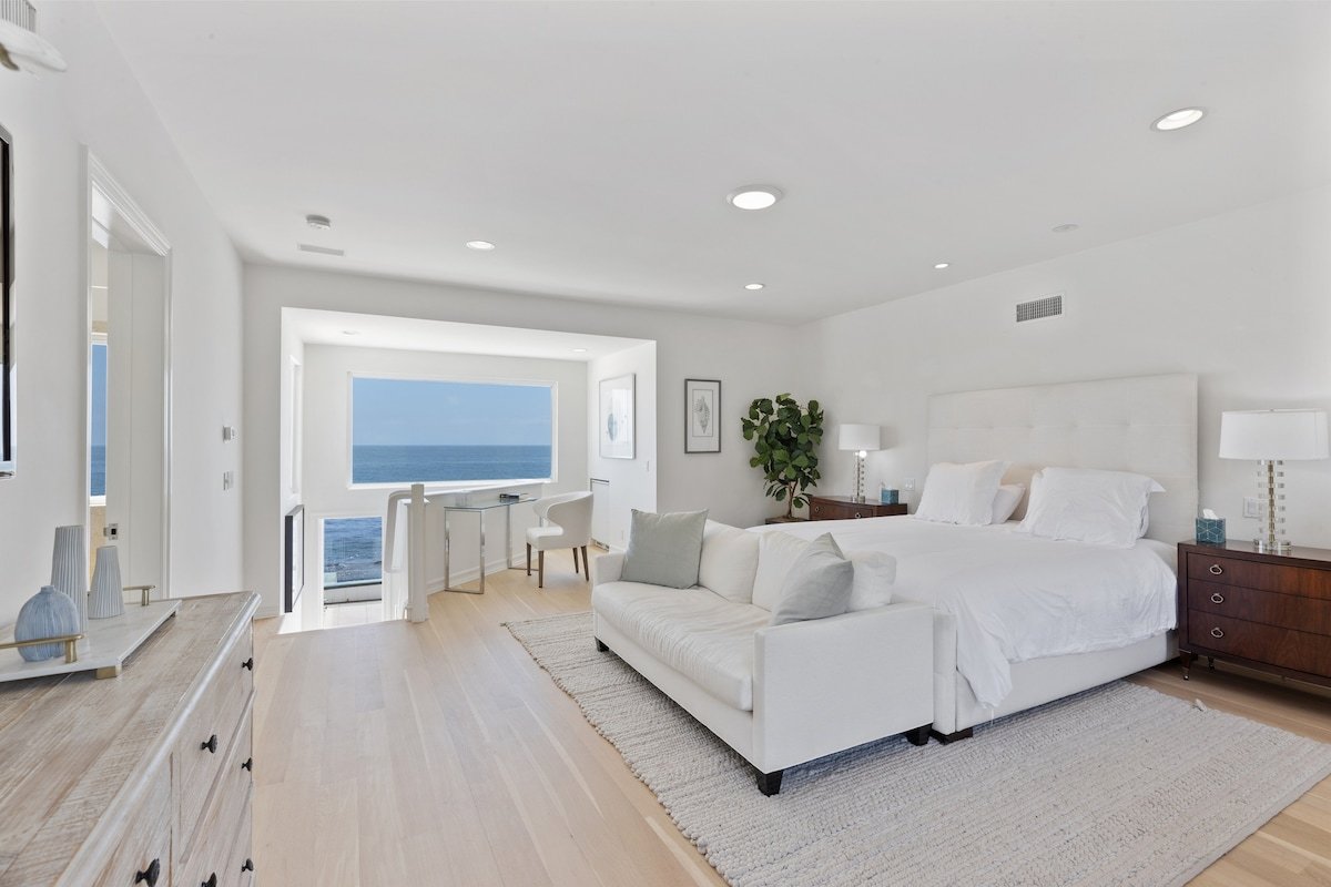 Malibu Shores | Beach Access, Ocean Views & Gym gallery image 4