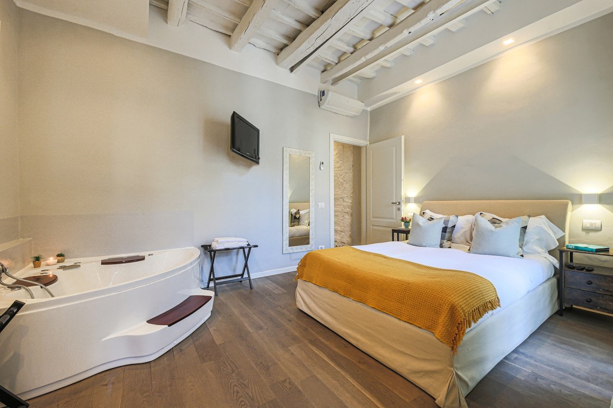 Fiesolana’s Flower gallery image 3