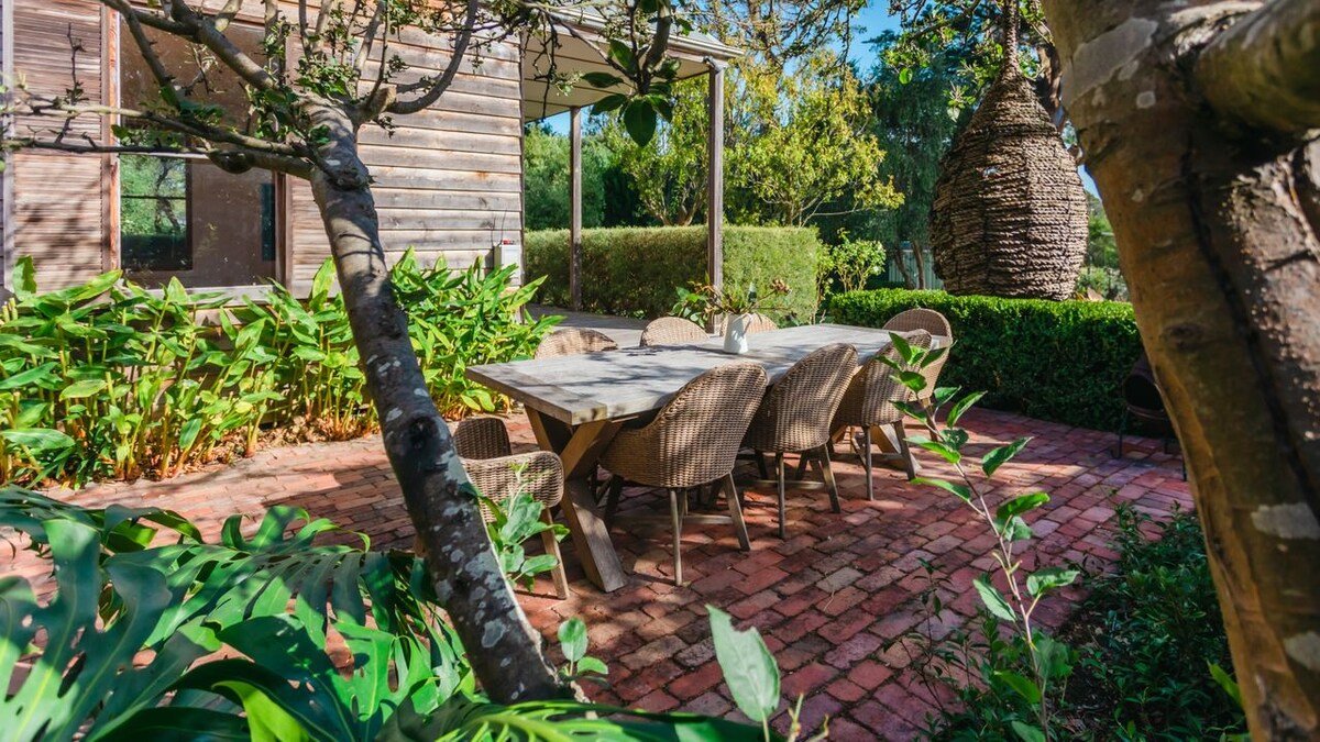 Mendi-Moke gallery image 5