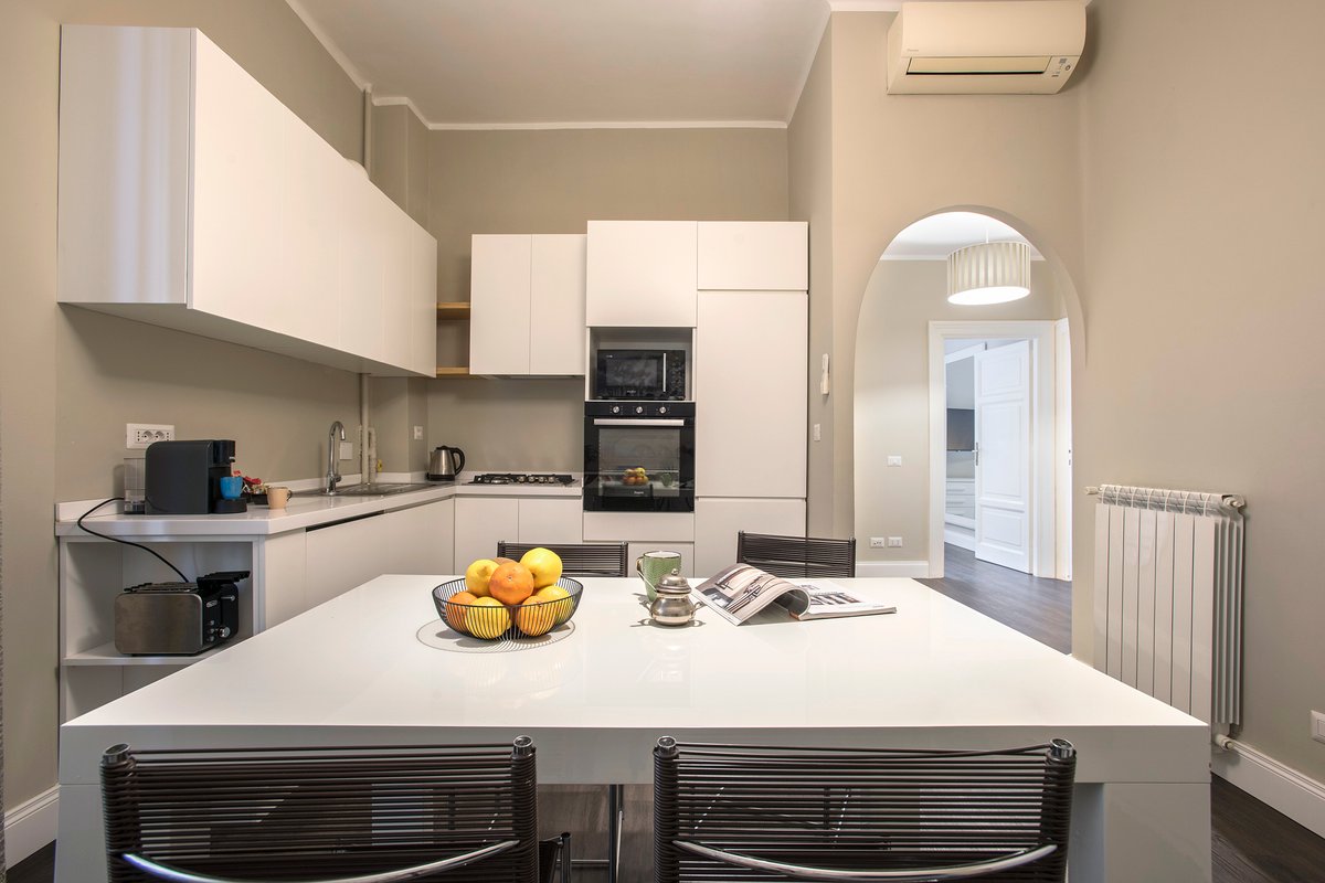 Central Rome Family Haven with balcony! – Interno1