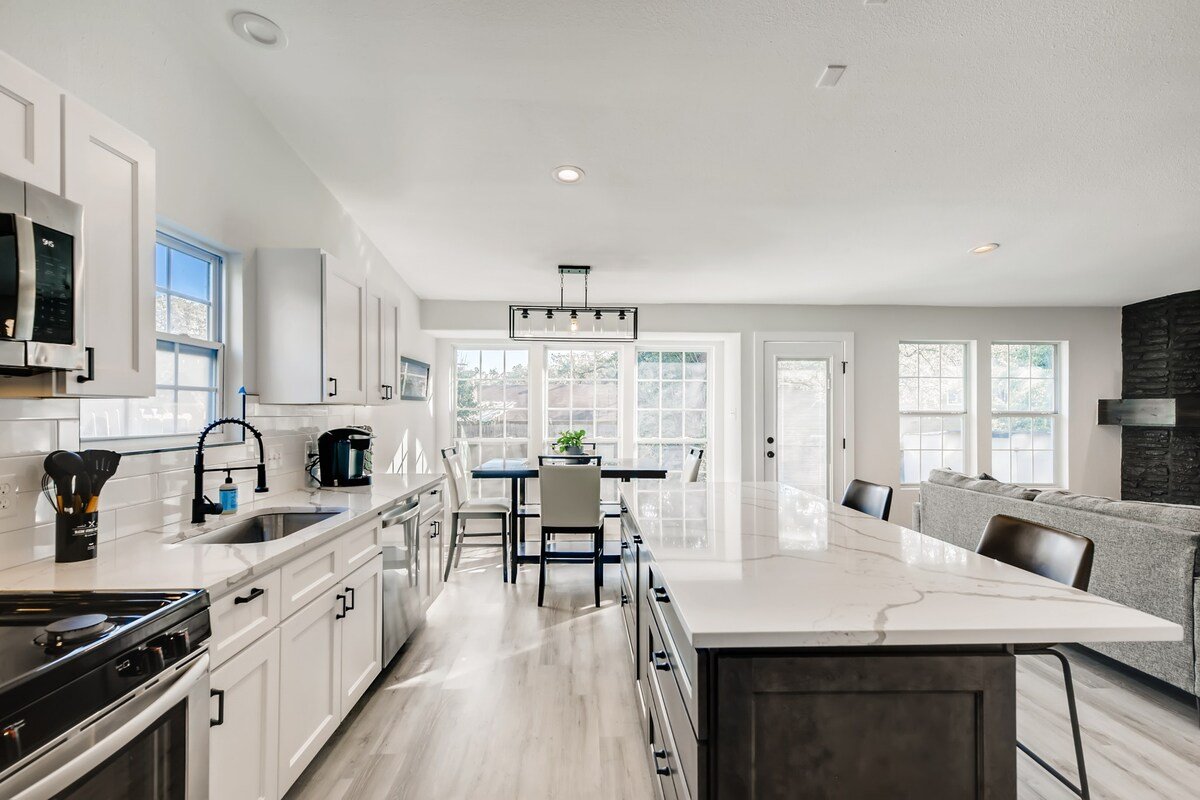 Keep Austin Luxurious! gallery image 2