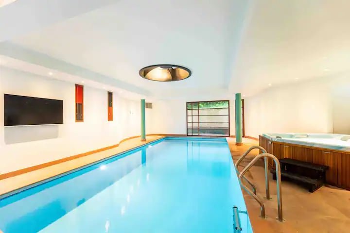 Havre de Paix à Bruxelles: piscine, sauna, jacuzzi gallery image 3