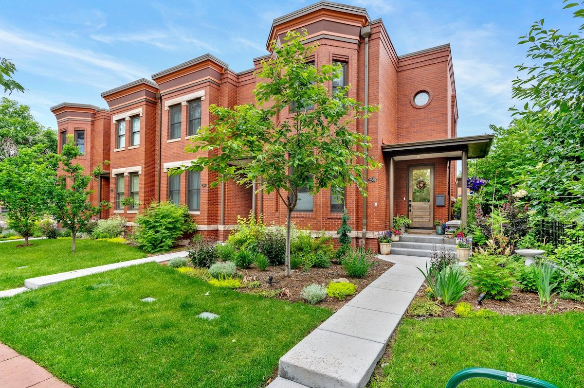 Urban Oasis in the Heart of RINO gallery image 3