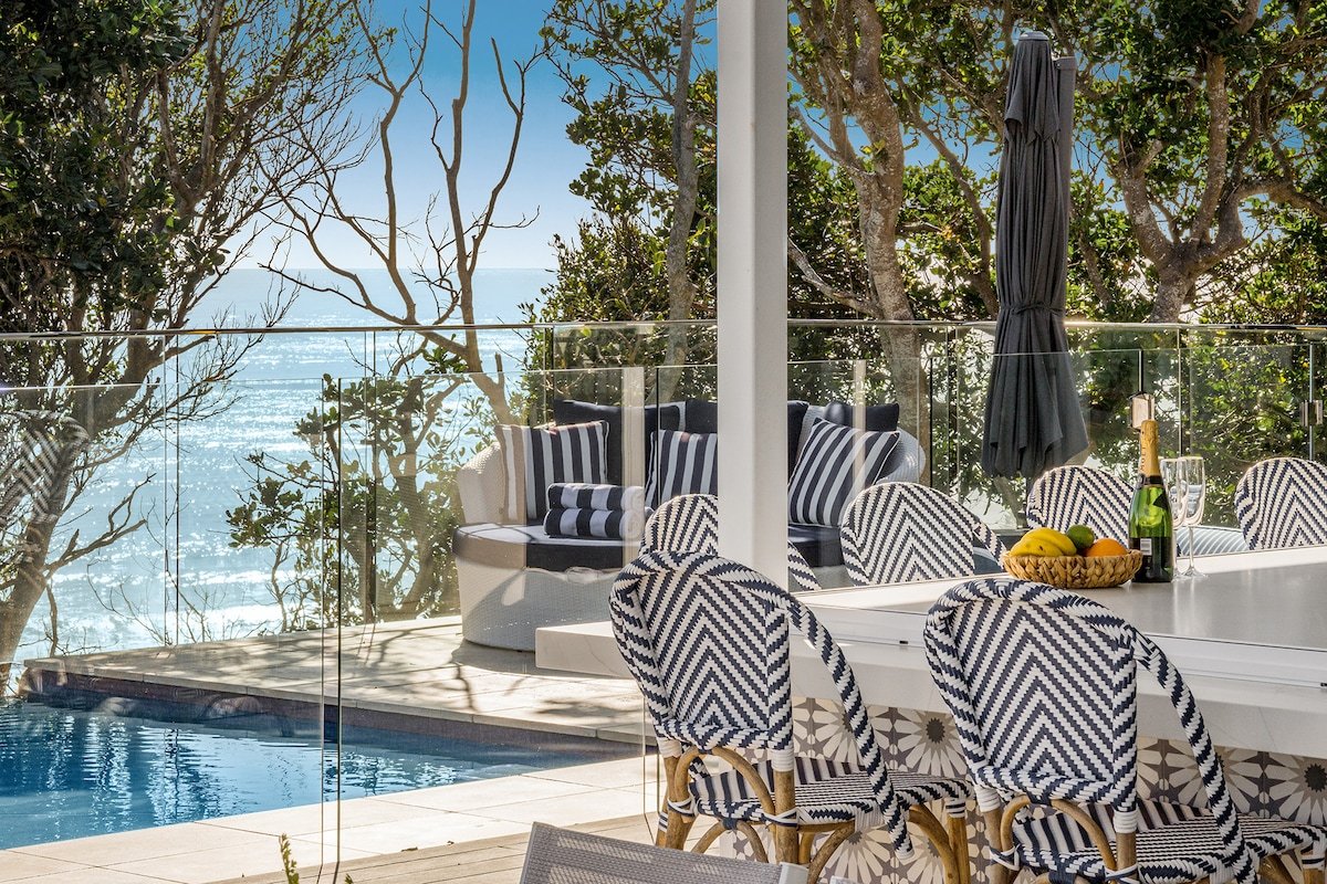 Wave Hill & Pool House. Two homes. One property. gallery image 3