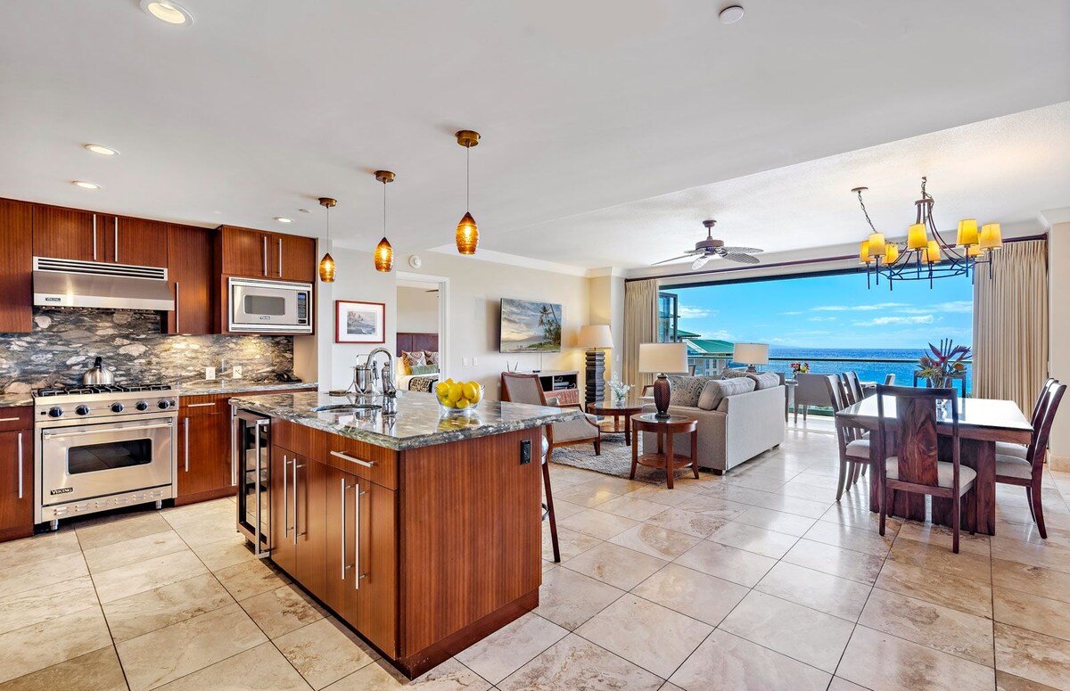 Maui Resort Rentals: Honua Kai 7th Floor 5BR gallery image 4