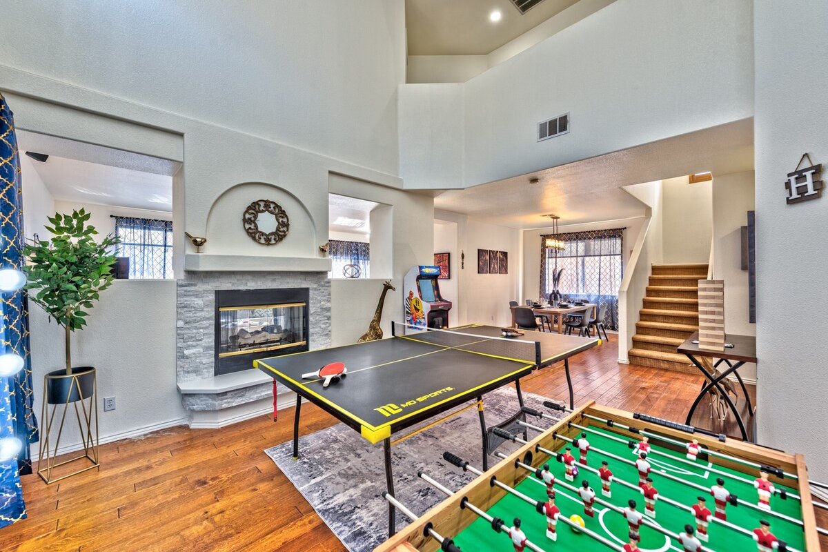 Stylish modern Villa! 4 Bedrooms gallery image 3