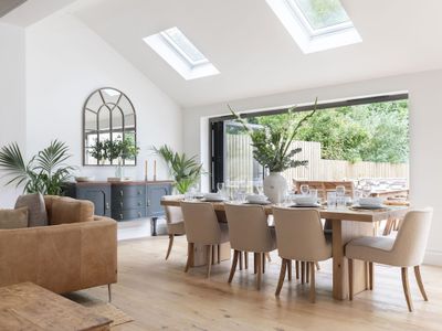 Luxury 6 Bedroom Period Home with Sauna and Gym