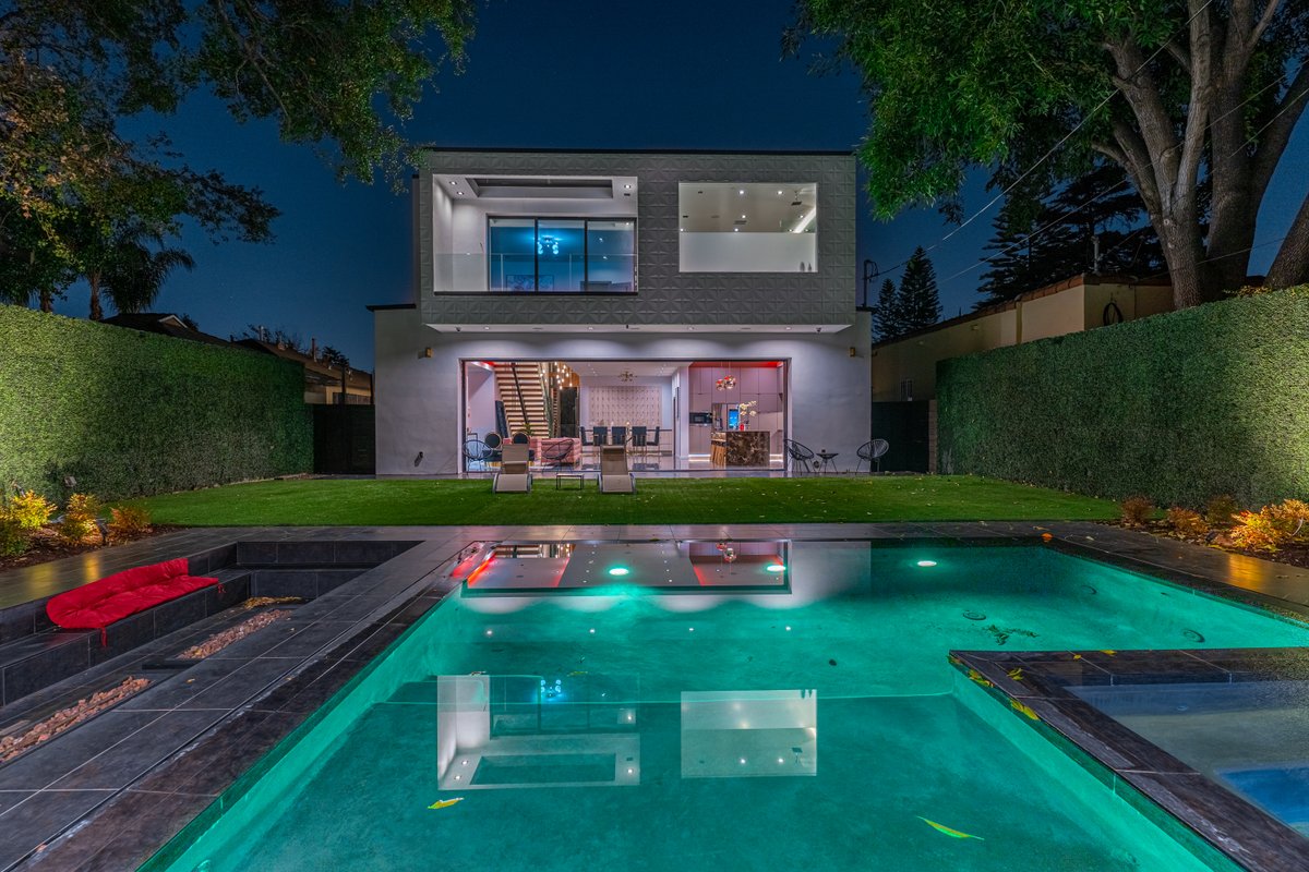 ৎ୭ Kling Manor Lux ৎ୭ pool, Hot tub, and more.