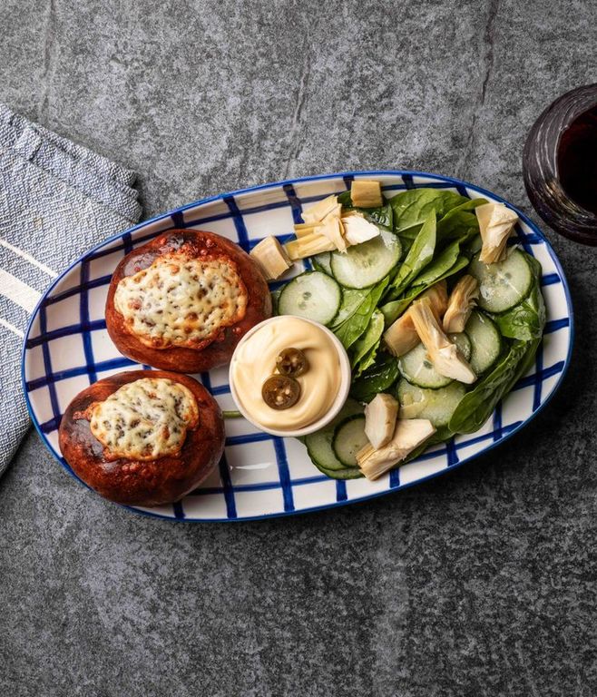 Photo of Zevenwacht’s Bacon & Cheddar Pizza Buns