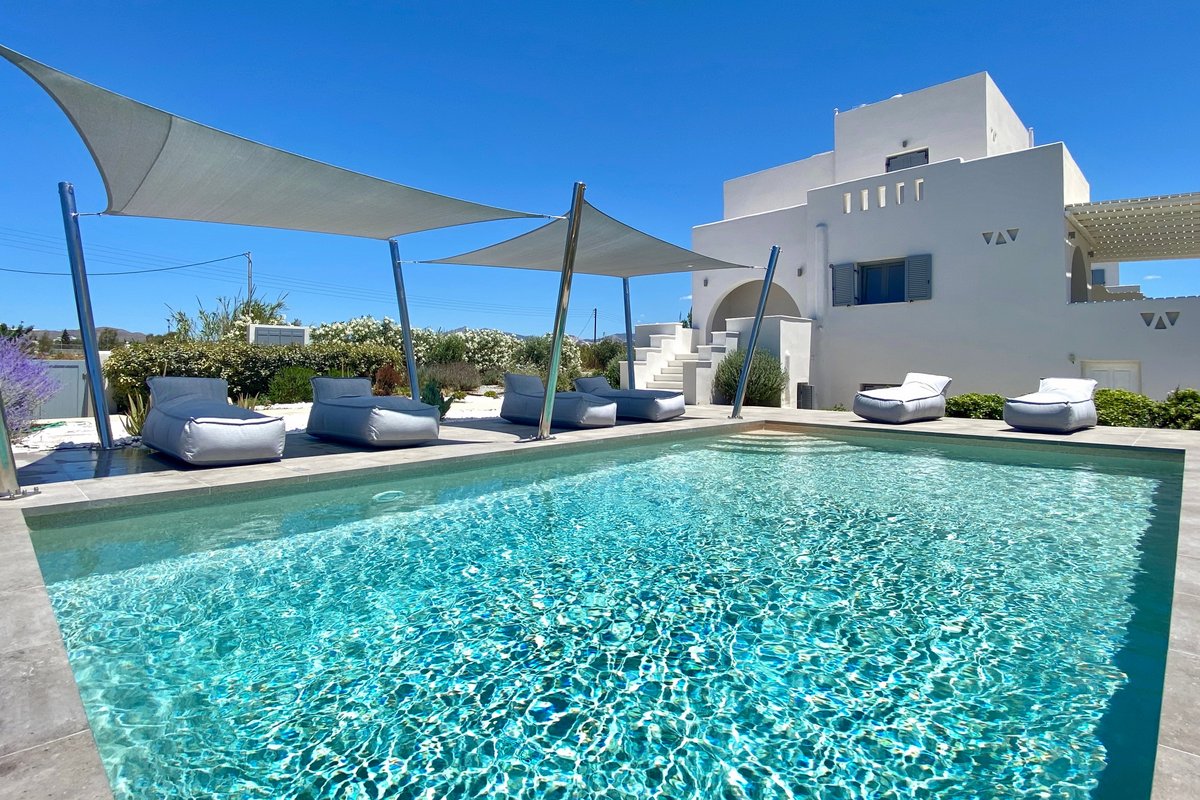 Seaside Naxos : 4BDR Villa Aphrodite @ Plaka Beach