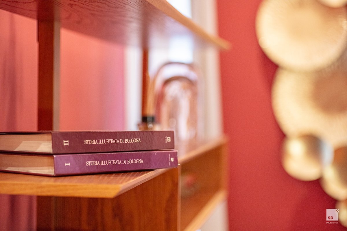 Red MarchesanaLuxury-140sqm flat gallery image 5