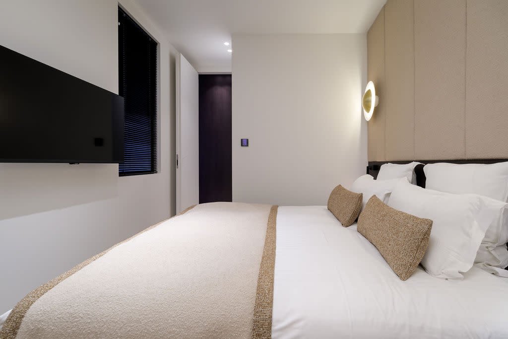 ONIRI – Serviced River View – Grands Augustins II gallery image 4