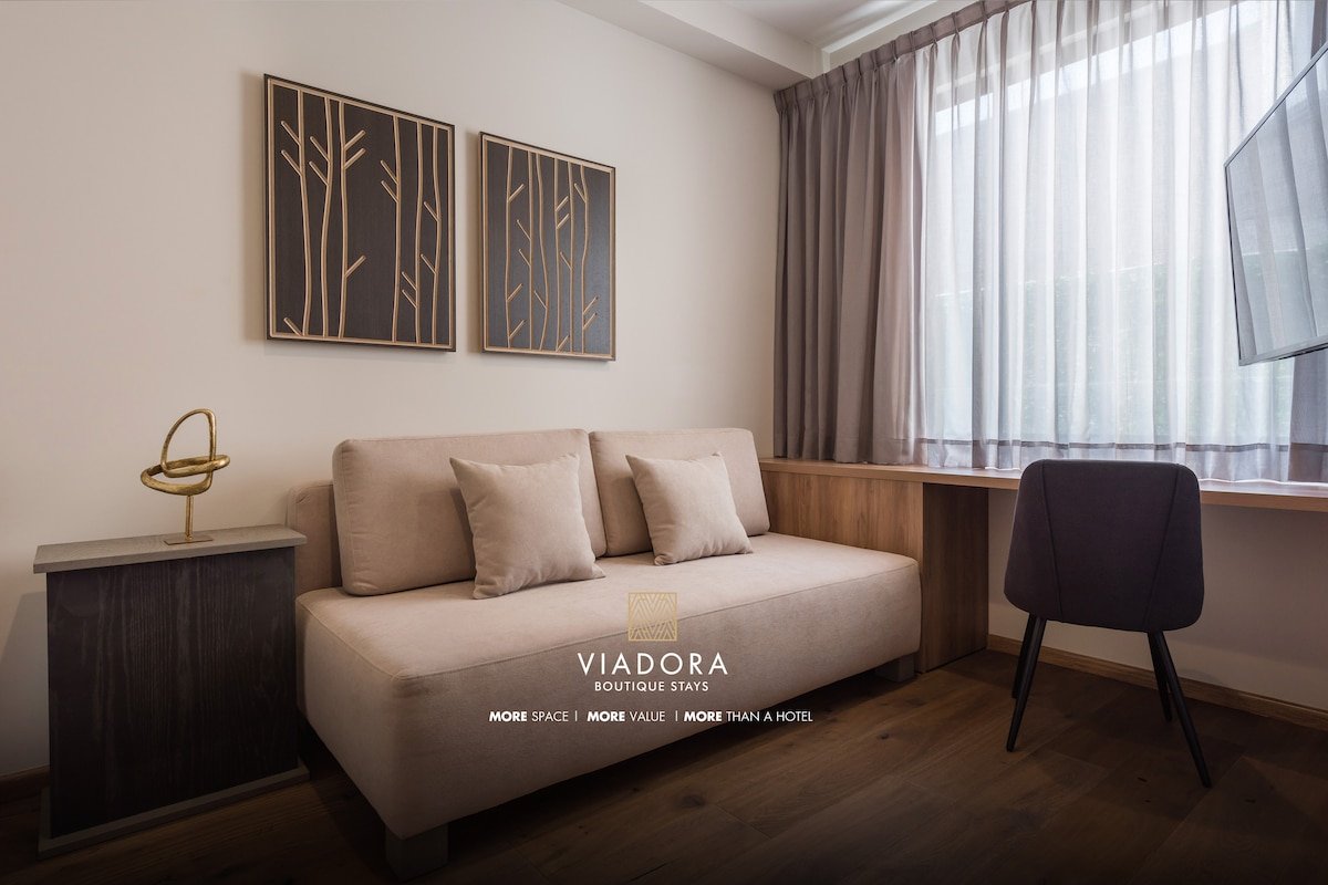 Condesa- Spacious Ste Live/Work 2BR 2BA 5pax gallery image 2