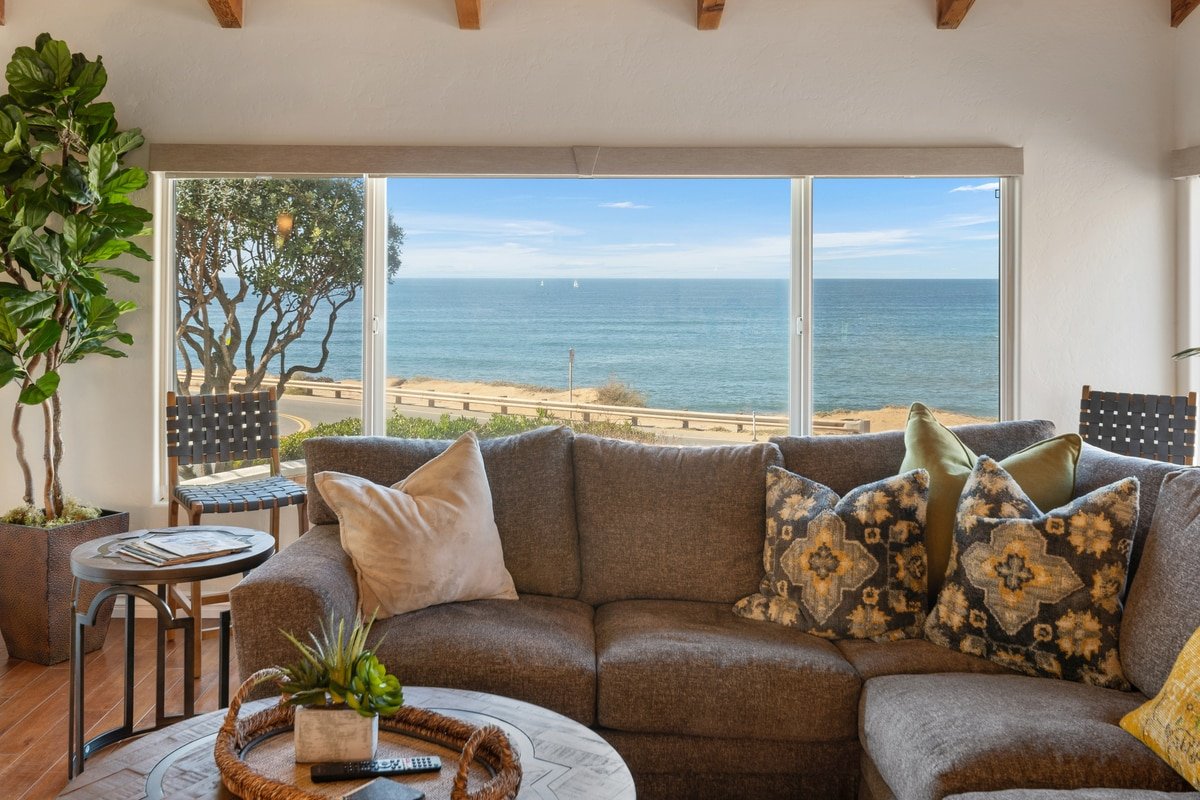 Stunning Ocean-view Oasis w/ Pool, Spa & Patio gallery image 4