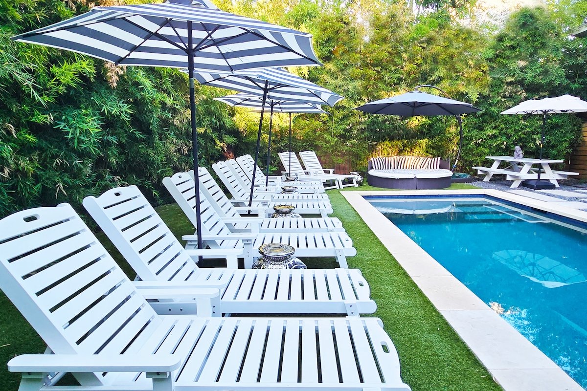 Winter Hot Tub Vibes – Heated Pool! gallery image 5