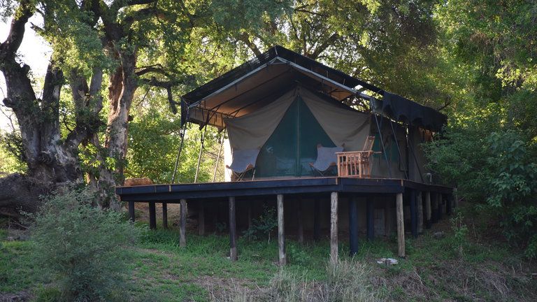 Koro Island Camp Meru tent
