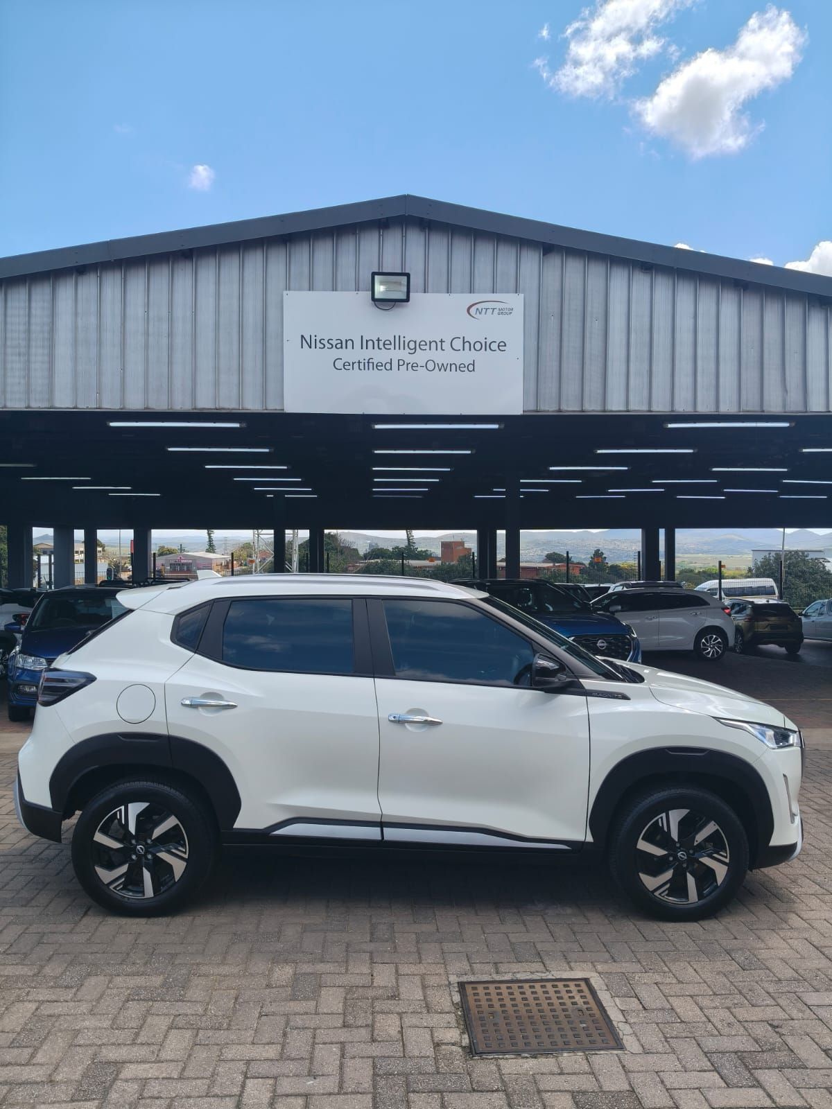 Used car gallery