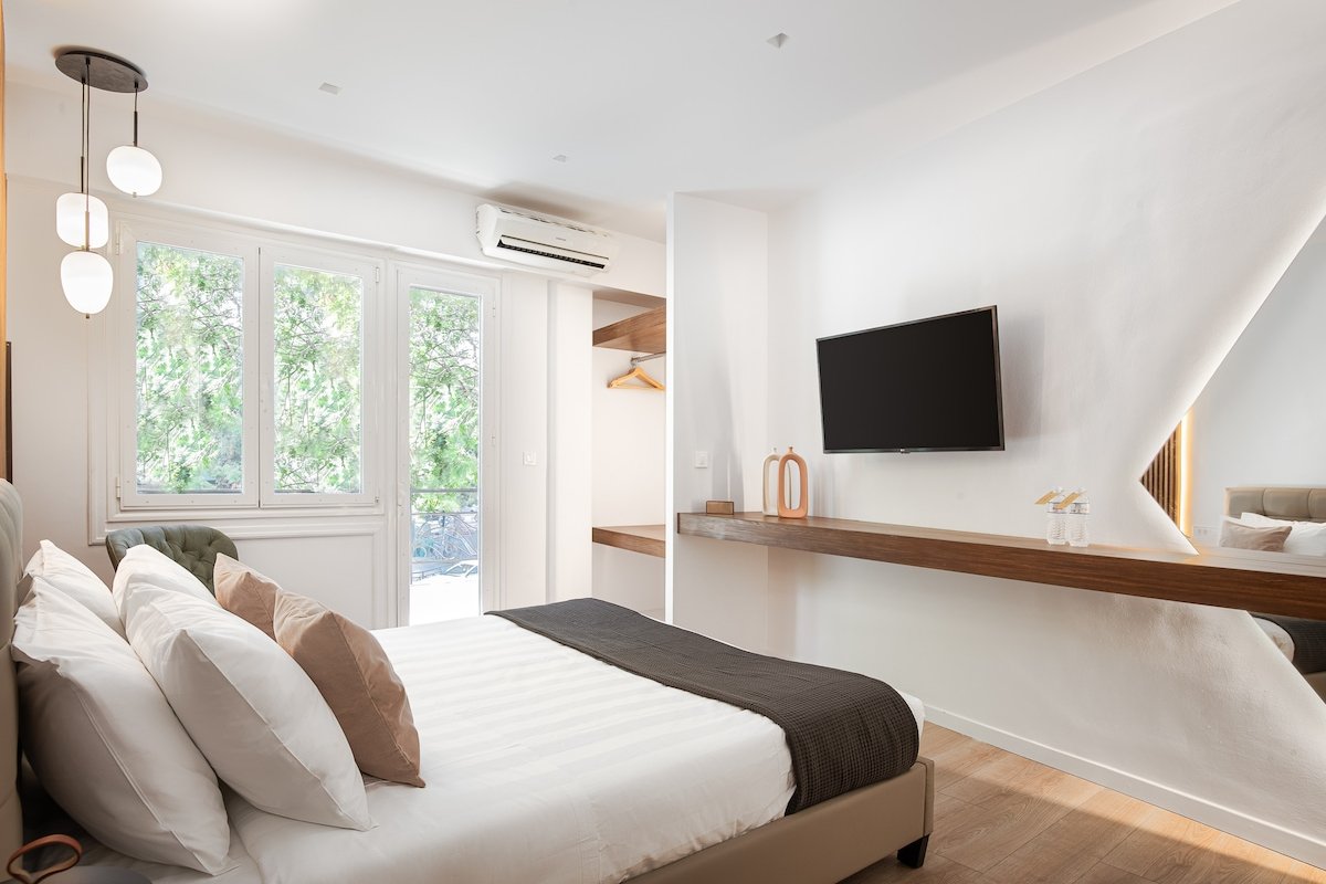 Acropolis Holmes Residence gallery image 3