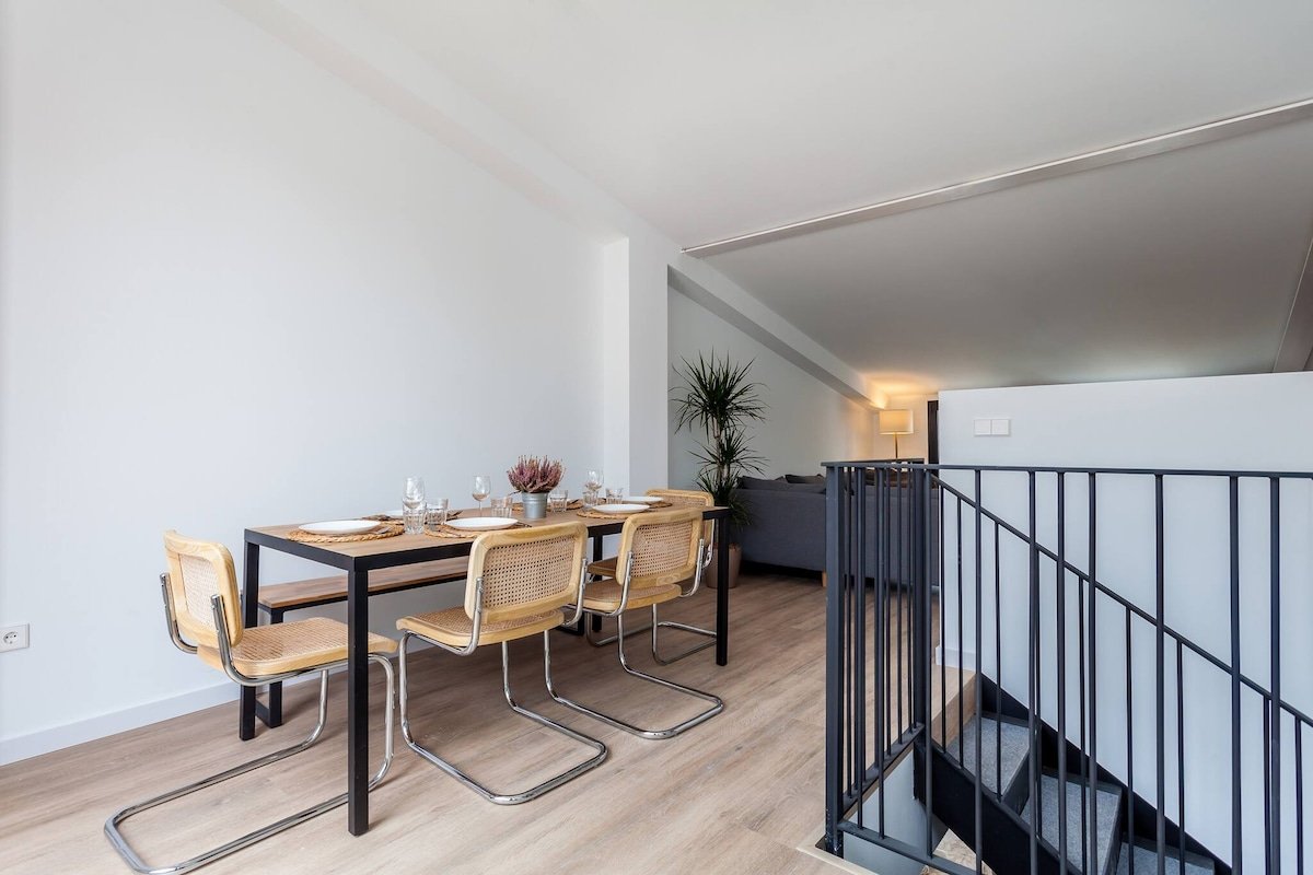 4bd Beautiful Penthouse with Terrace 3b gallery image 5