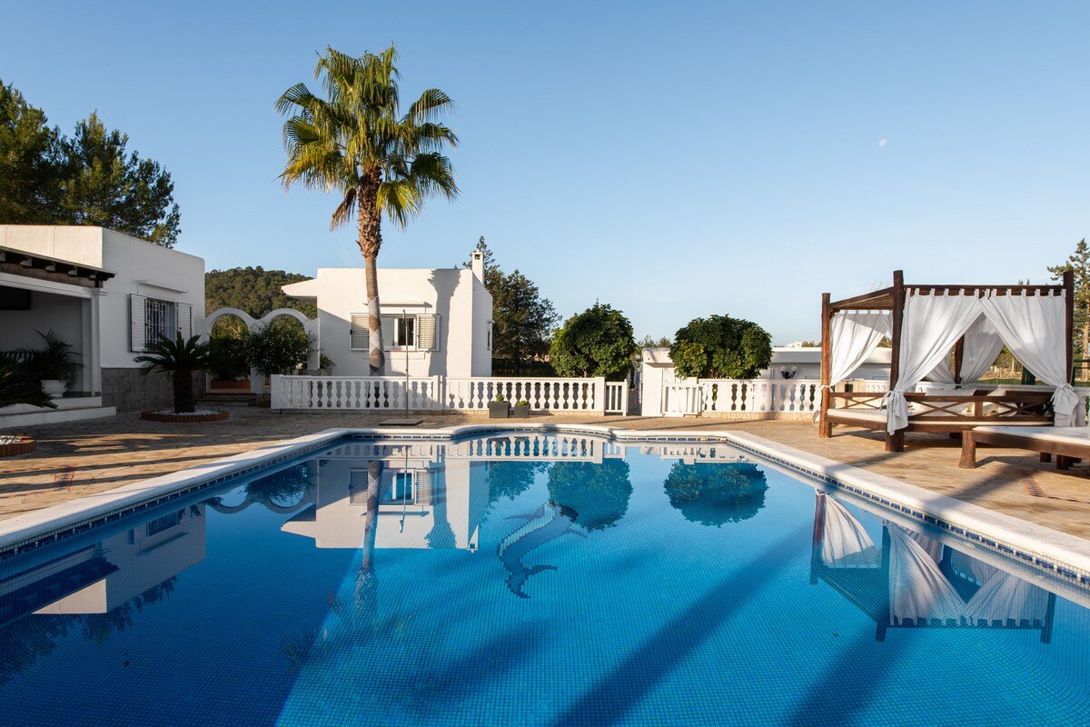 San Rafael- Pool- Tennis Court- Children play area gallery image 4