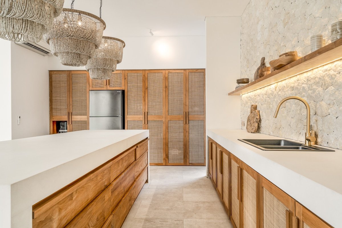 Taurus 5BR Private Luxury Villa Canggu 5min Beach gallery image 5