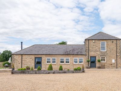 Dexter | Holiday at Home