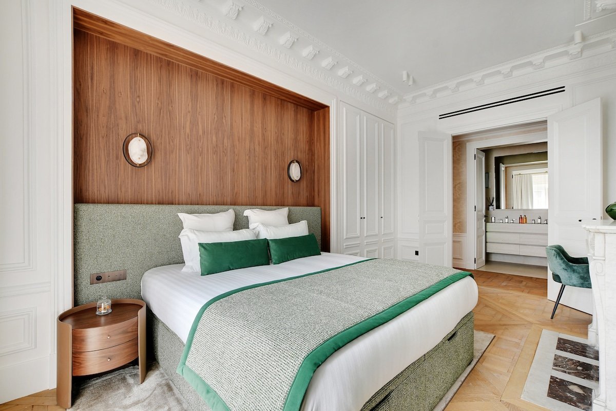 ONIRI – Serviced 2-BR – Place Vendôme Louvre I gallery image 3