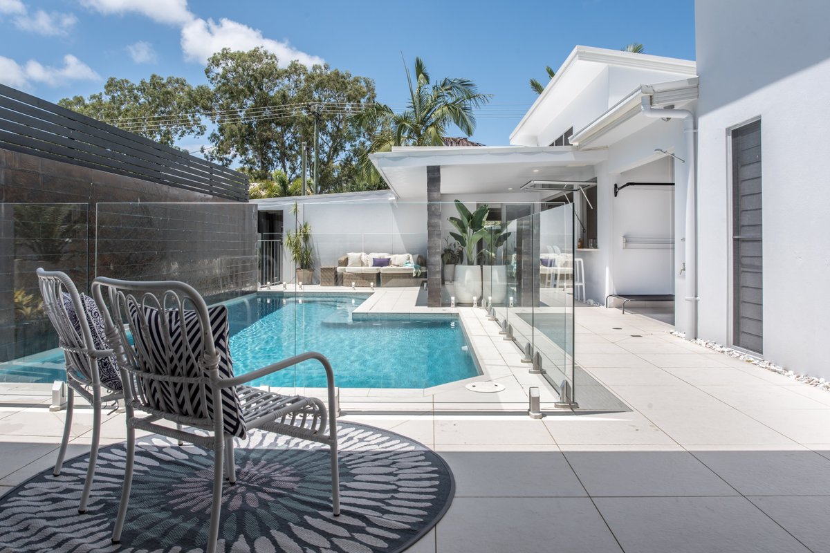 Noosaville Hideaway – Heated Pool, Private/Modern