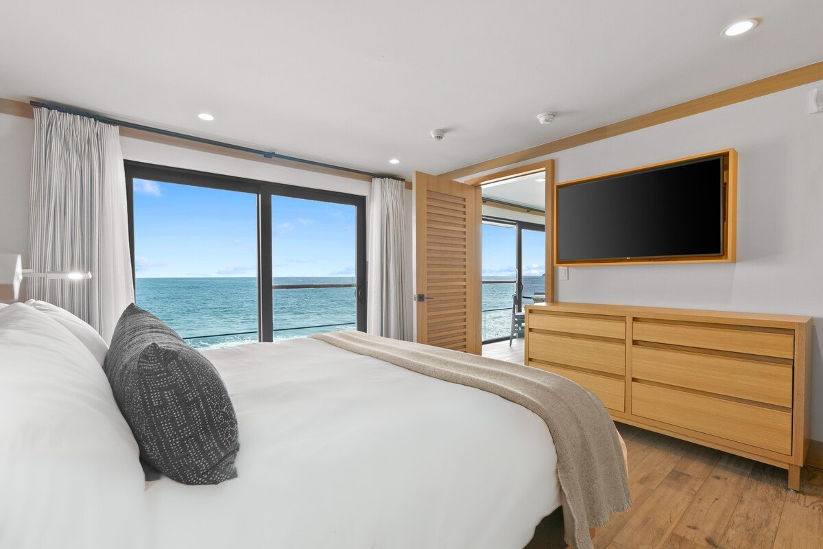 SA Beach #6 by Stay Awhile Villas gallery image 4