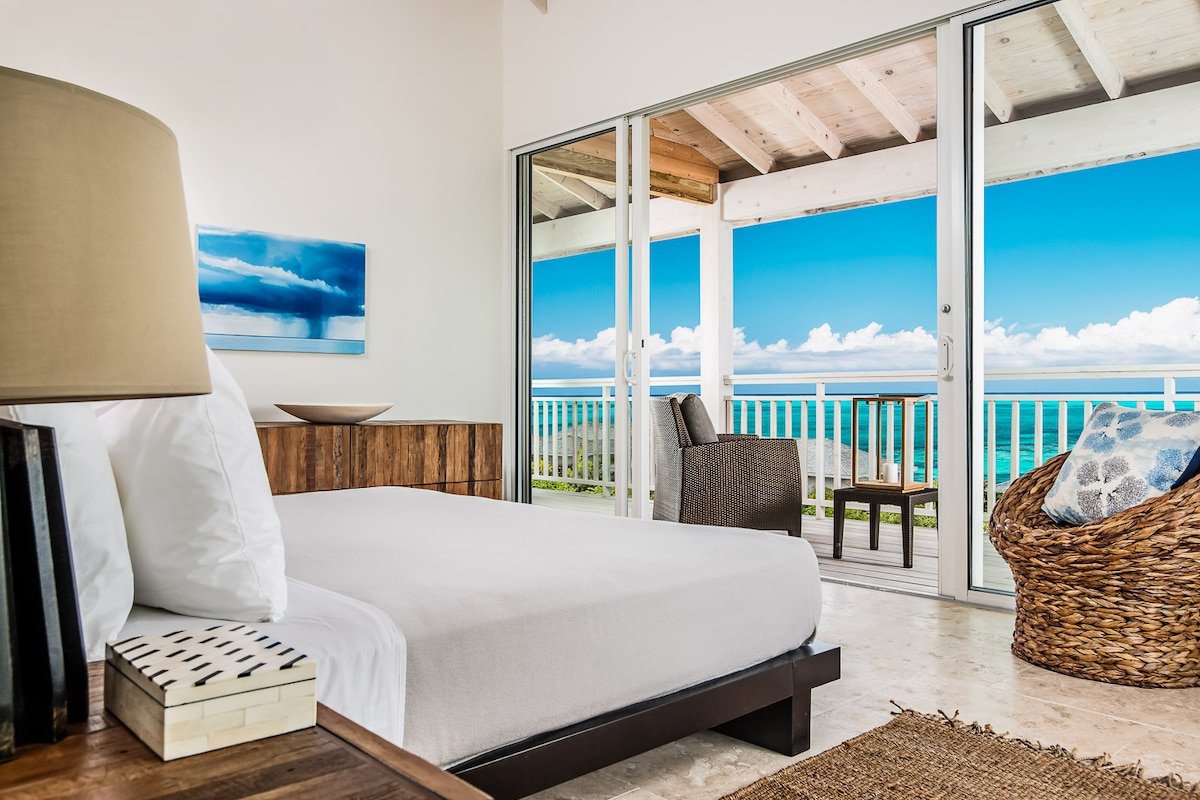 Ridgetop Two Bedroom Ocean View Suite gallery image 2