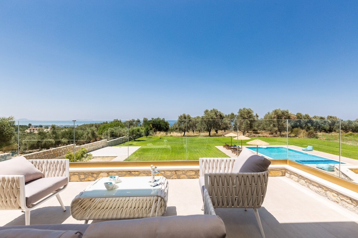 Villa Litinas -A 2,500sqm Escape Amid Olive Groves gallery image 4