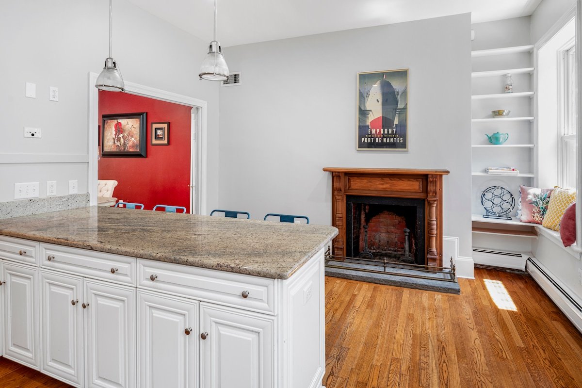 Brownstone Townhouse in Fenway gallery image 4